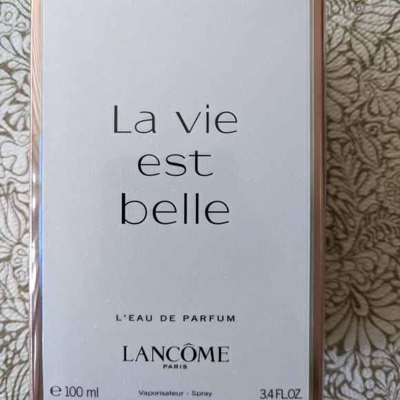 Lancome Other - La vie est belle by Lancôme, l'eau de Parfum 3.4oz/100 ml